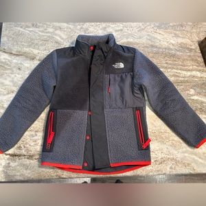 The North Face boys fleece with hidden hood